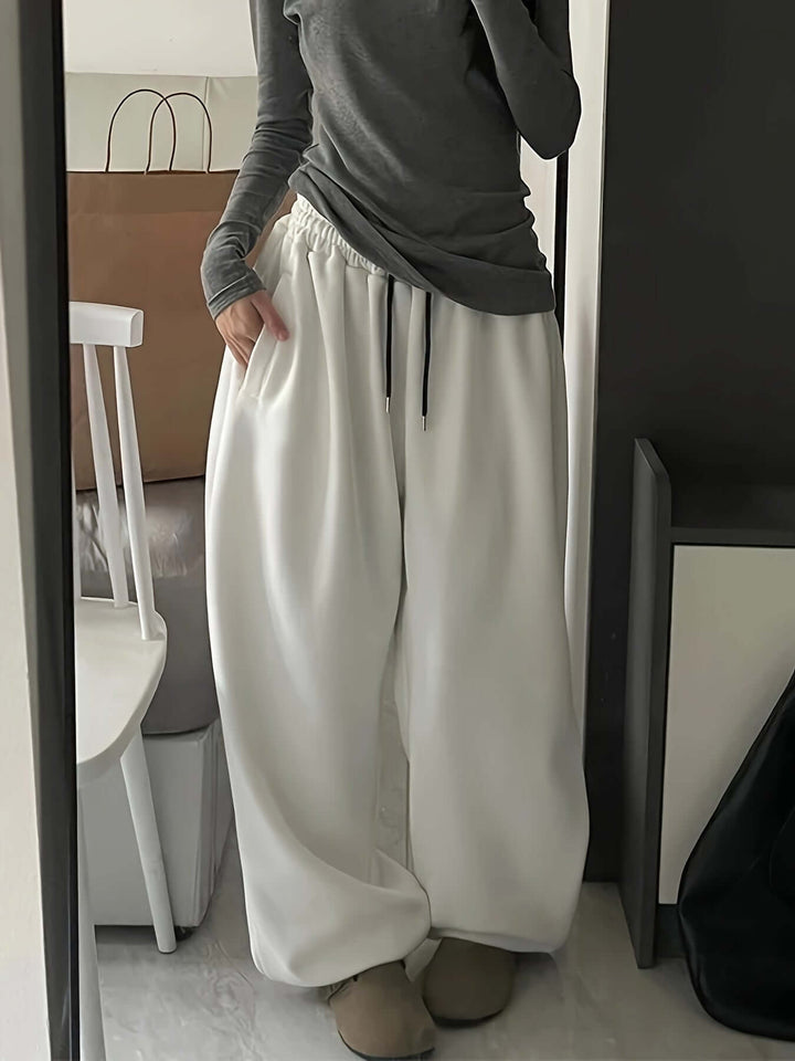 Women's Wide-Leg Elastic Waistband Sweatpants