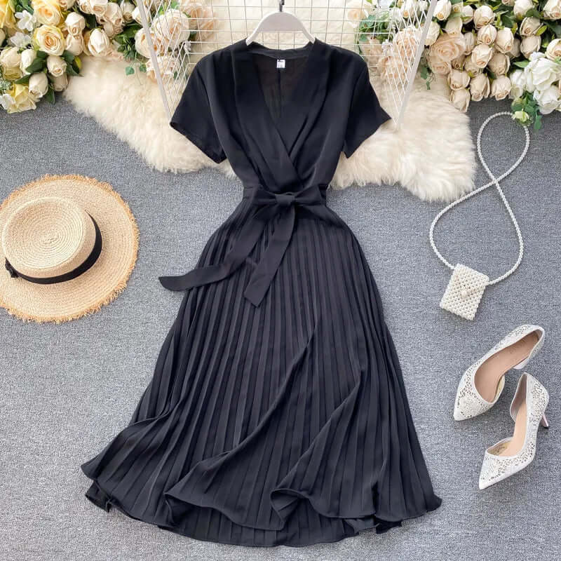 Women's Elegant Pleated Midi Dress