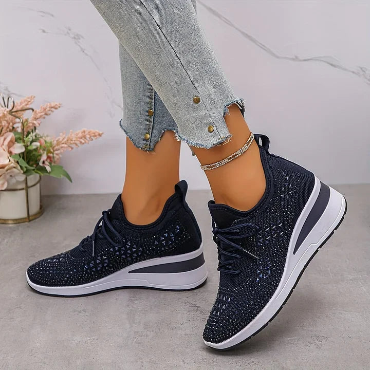 Women's supportive everyday shoes, perfect for relief from plantar fasciitis & foot pain.
