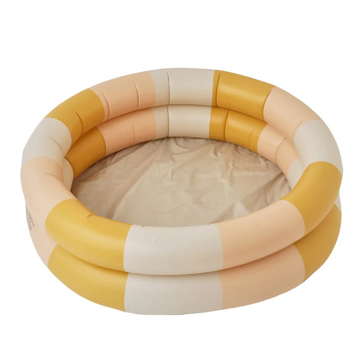 Bright baby pool & outdoor toy, perfect for refreshing water play and summer fun for little ones.