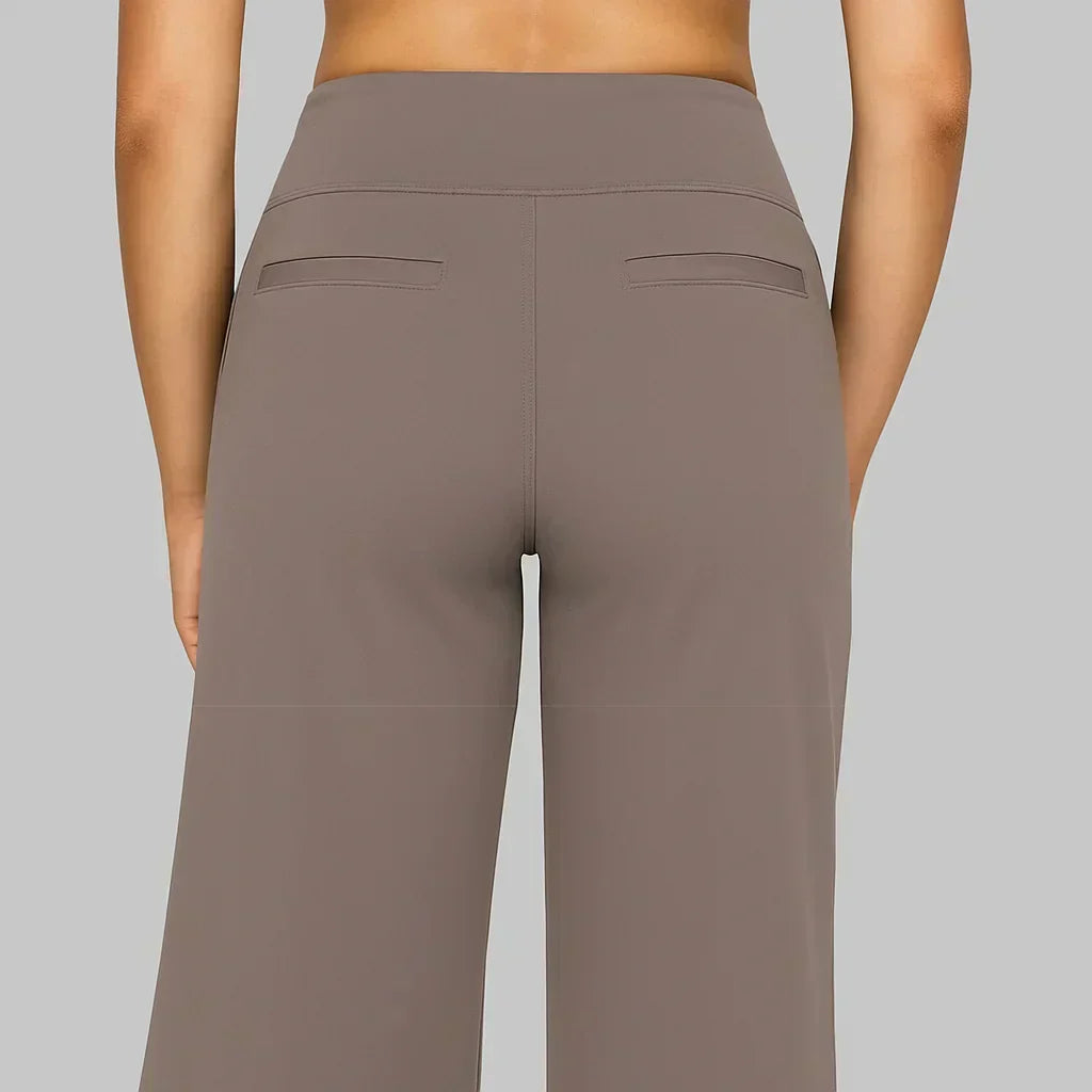 Versatile women's straight leg pants, offering style & comfort for work or leisure.