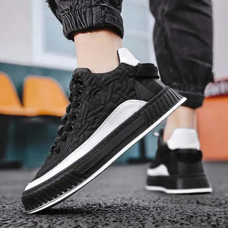 Men's Shoes with Cushioned Insoles