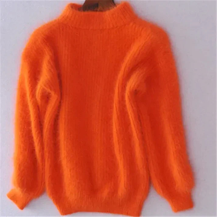 Stylish women's round neck pullover sweater, offering vintage charm and warmth for cold seasons.