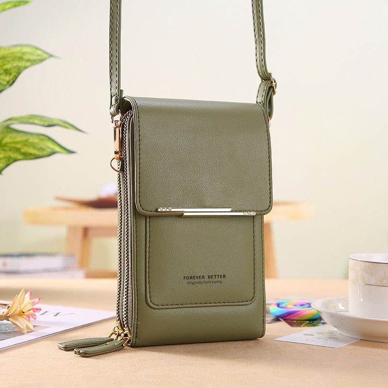 Women's versatile shoulder bag with a premium feel and a convenient touchscreen phone pocket.