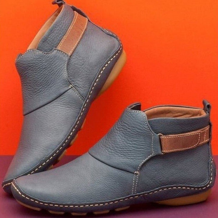 Comfortable women's orthopaedic ankle boots. Perfect fall & winter footwear with ergonomic support and flexible design.