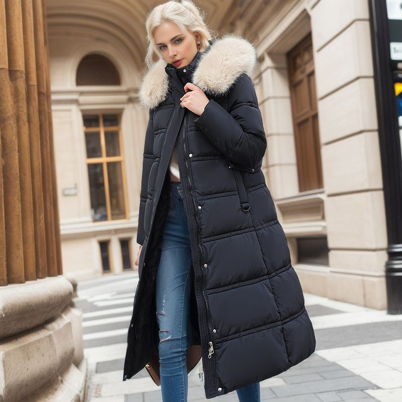 Chic women's winter coat with a removable hood; elegant design ensures a sophisticated style.