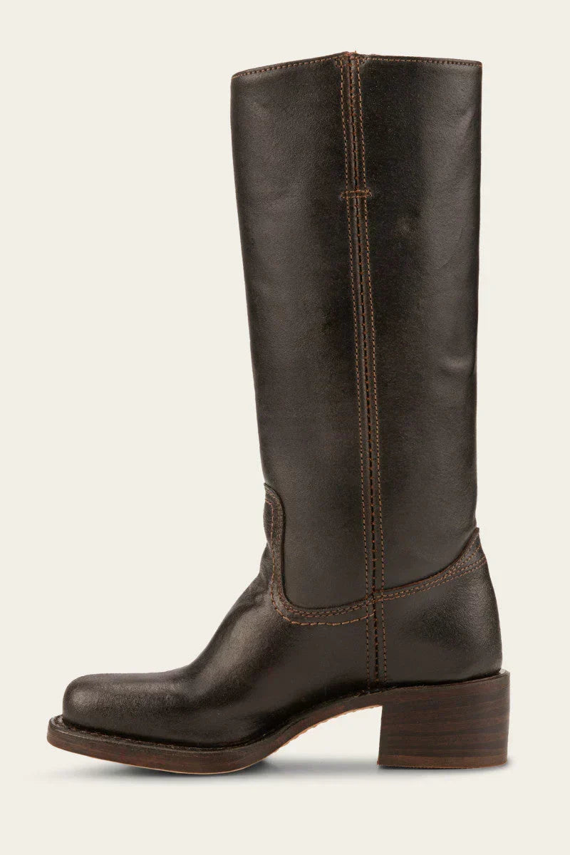 Iconic women's western cowboy boots, classic pointed toe design, a staple for versatile fashion.