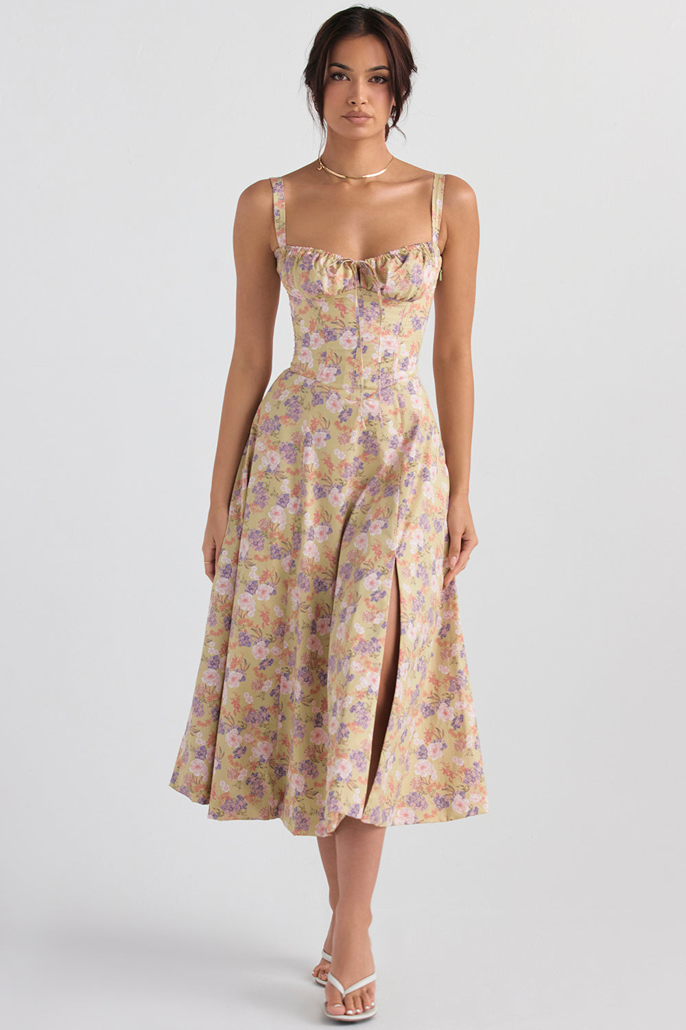 Women's summer floral midi dress, lightweight and stylish with a flattering silhouette. Midi cut.