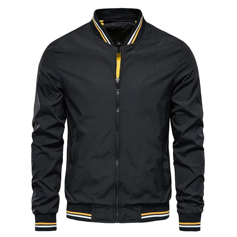 Versatile men's bomber jacket, ideal for smart-casual & everyday fashion. Lightweight & stylish.