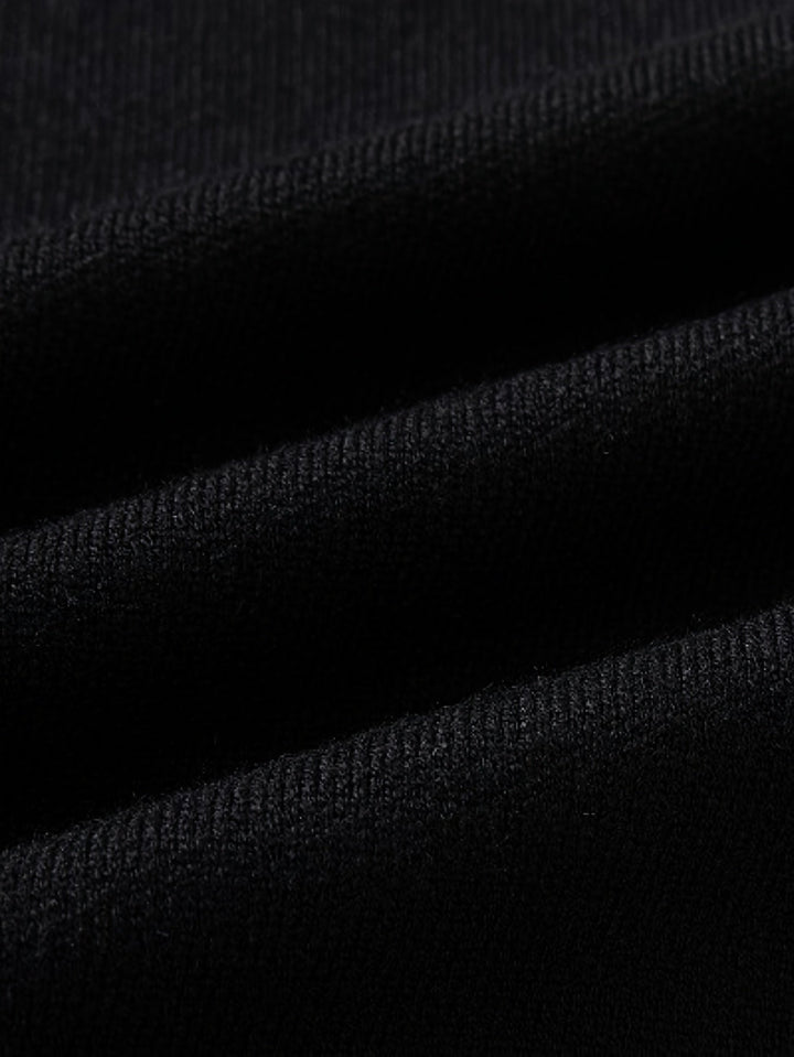 Sophisticated men's button-front cardigan. Handcrafted, regular fit, ideal for timeless layering.