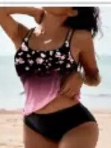 Fashionable women's printed tankini swimsuit, ideal for summer comfort & stylish pool or beach outings.