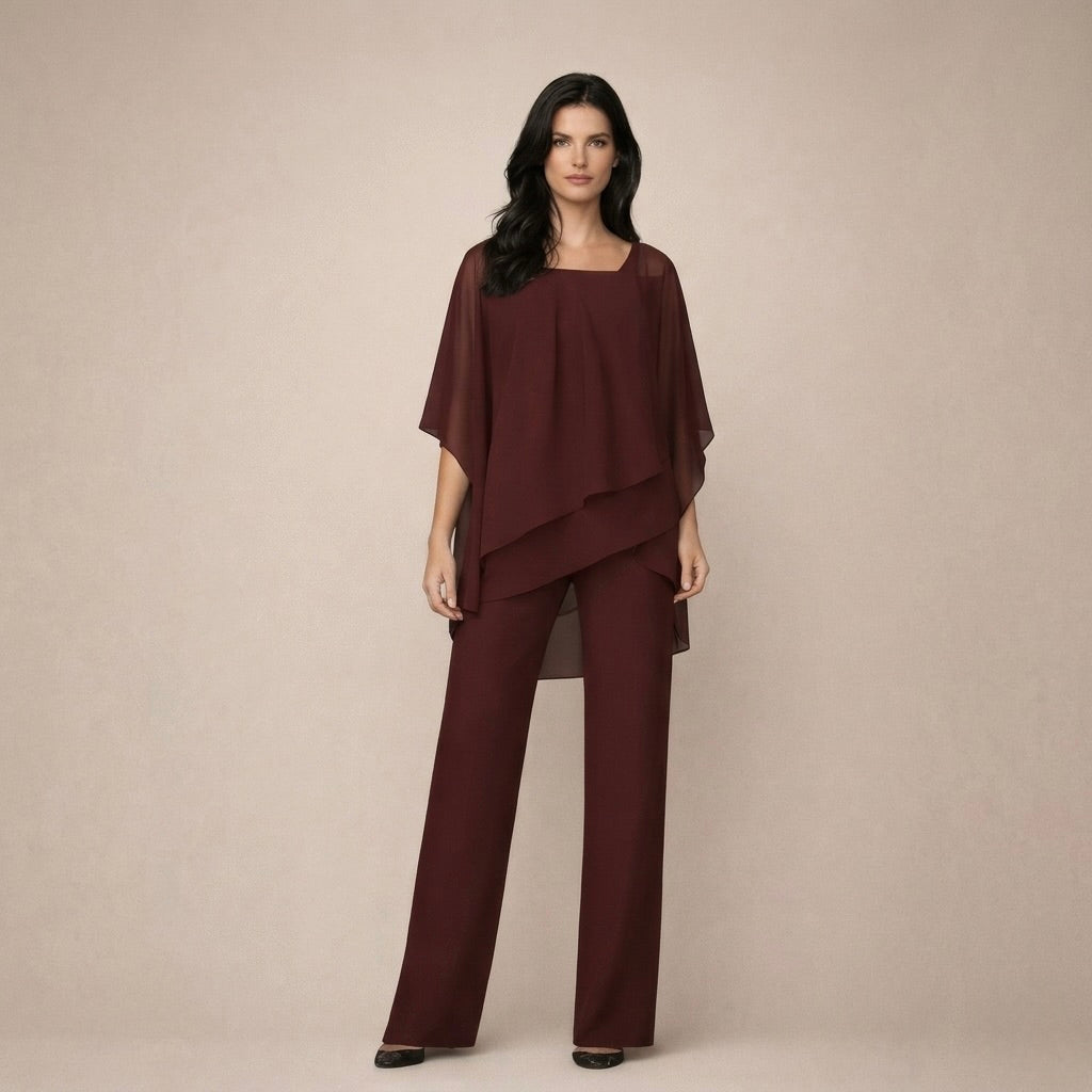 Fashionable women's off-shoulder summer two-piece set, a stylish and comfortable matching outfit.