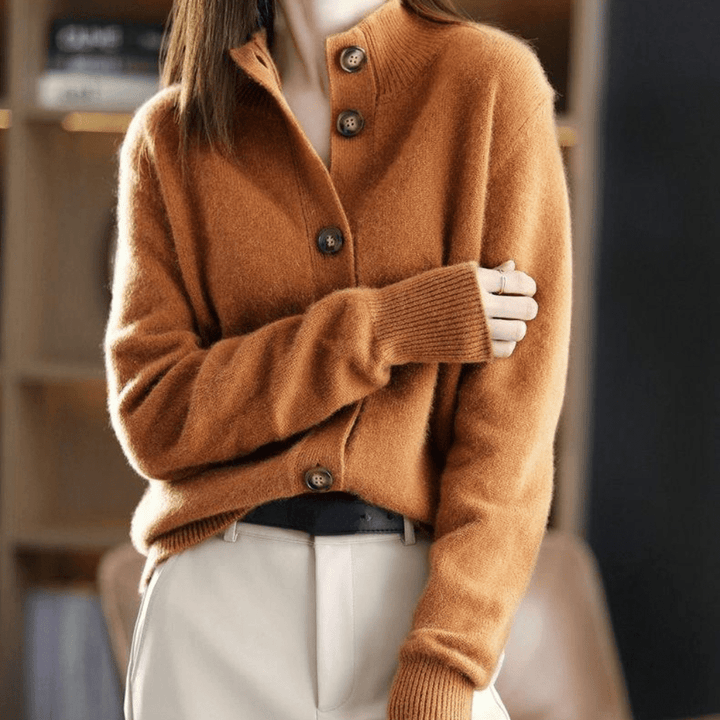 Modern women's soft knit cardigan. Elevate your everyday style with this cozy & elegant fall/winter sweater.