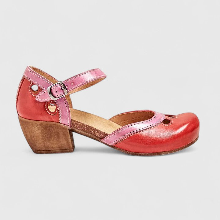 Versatile women's orthopaedic sandals: stylish, comfortable, & functional for walking & summer activities.