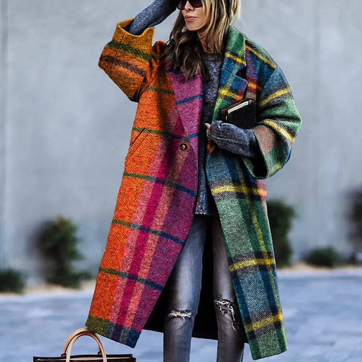 Chic oversized coat, unisex, perfect for stylish comfort and versatile fall winter fashion.
