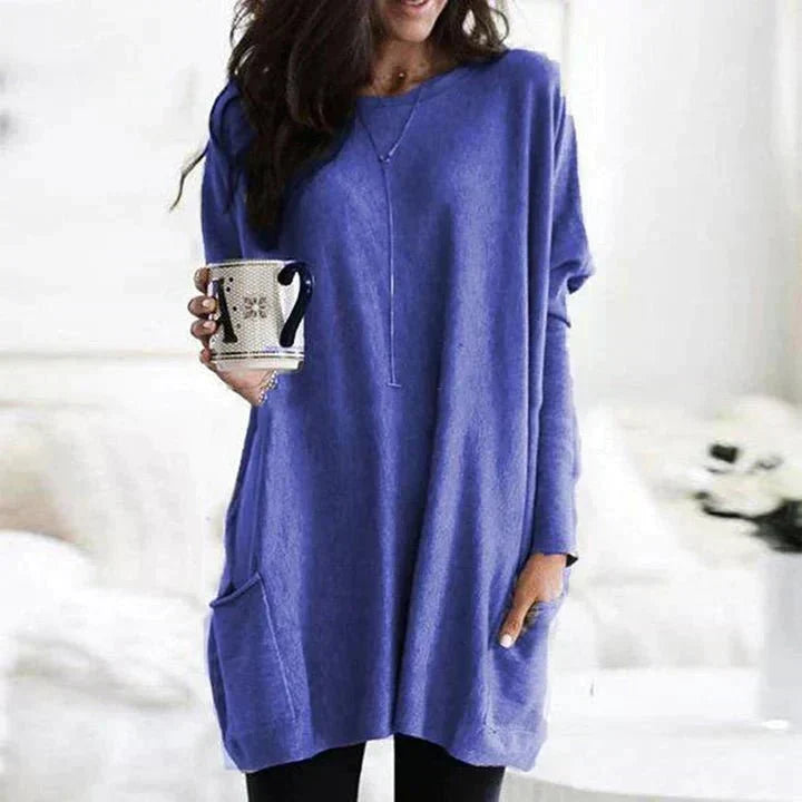 Stylish women's short sleeve pocket tee, soft and breathable for summer and spring everyday style.