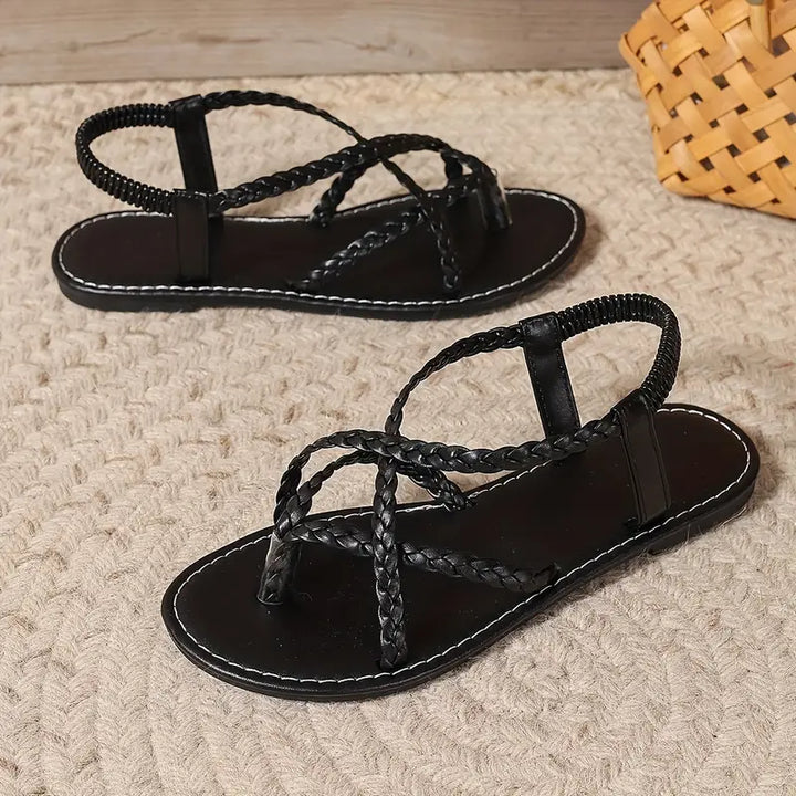 Easy slip-on women's sandals, combining comfort & style. Versatile footwear for everyday use and summer fashion.