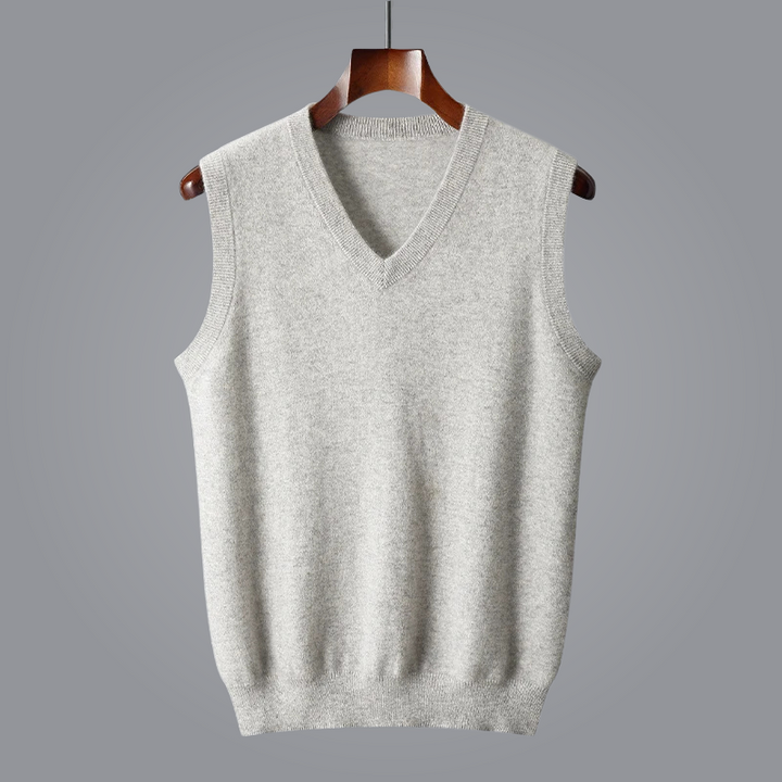 Sleeveless sweater vest for women. Versatile, elegant, and chic, perfect for smart casual layering.