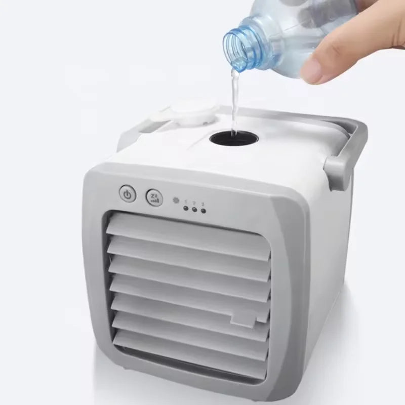 Sleek, portable USB desk fan for personal cooling. Features humidifier for enhanced indoor air comfort.