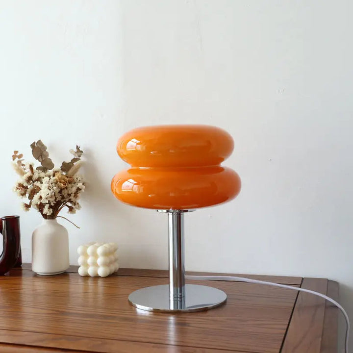 "Cordless LED table lamp, sleek design, adjustable brightness, modern aesthetics, compact size, energy-efficient lighting."
