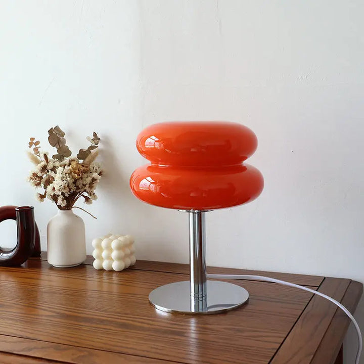 "Cordless LED table lamp, sleek design, adjustable brightness, modern aesthetics, compact size, energy-efficient lighting."