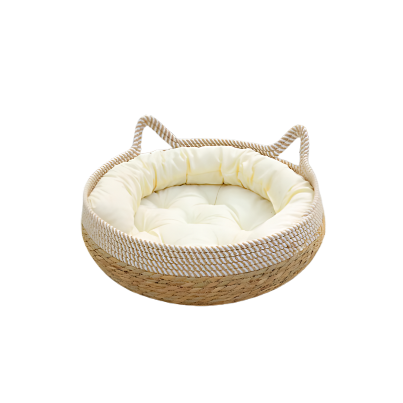 Your cat's new favorite! A comforting sisal cat bed, scratcher, and play area in one compact design.