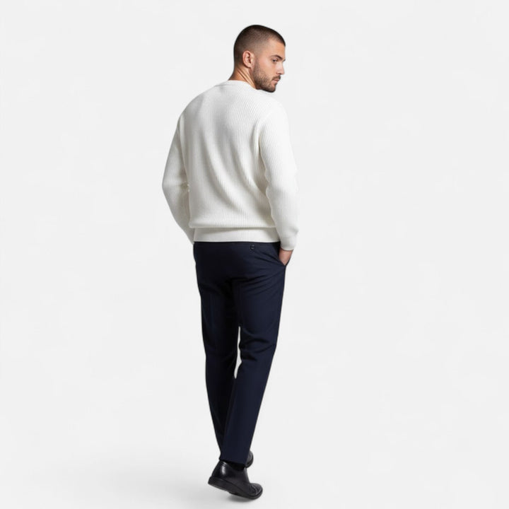 Versatile men's loose fit thick-knit sweater, warm & stylish for any casual winter outfit.
