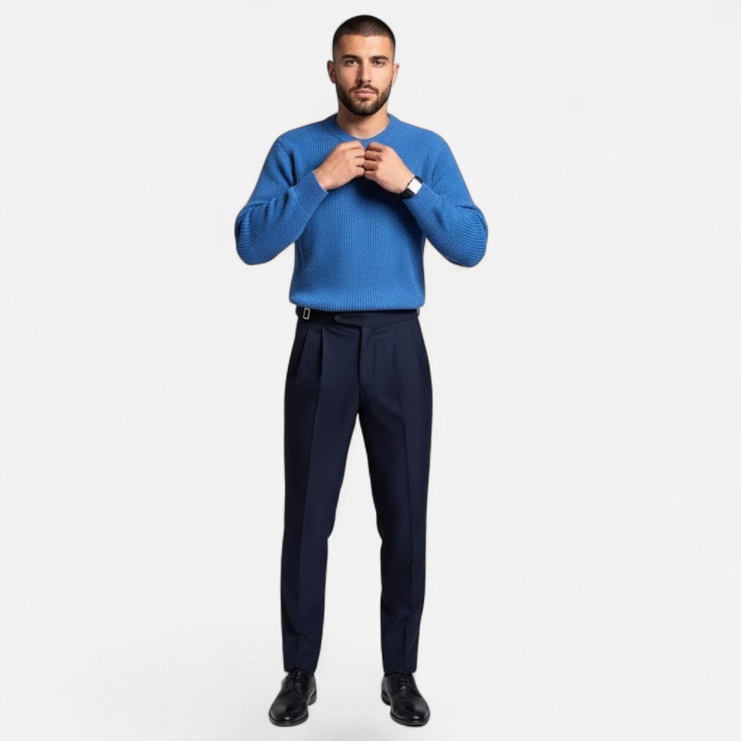 Textured thick-knit men's sweater, loose fit & cozy for cold weather casual fashion.