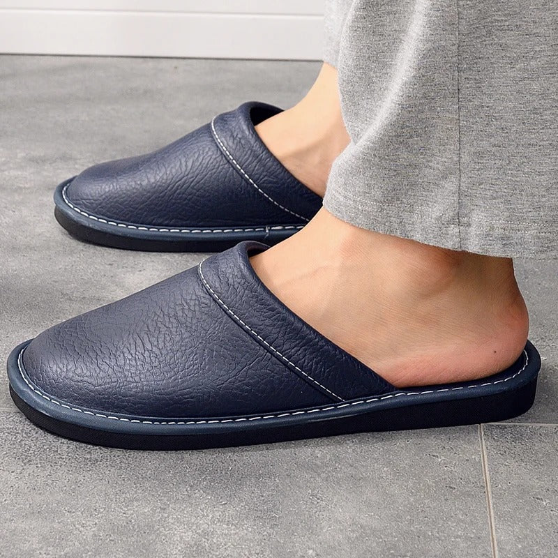 Comfortable women's indoor shoes, ideal for home wear. Soft slippers providing foot comfort & coziness.