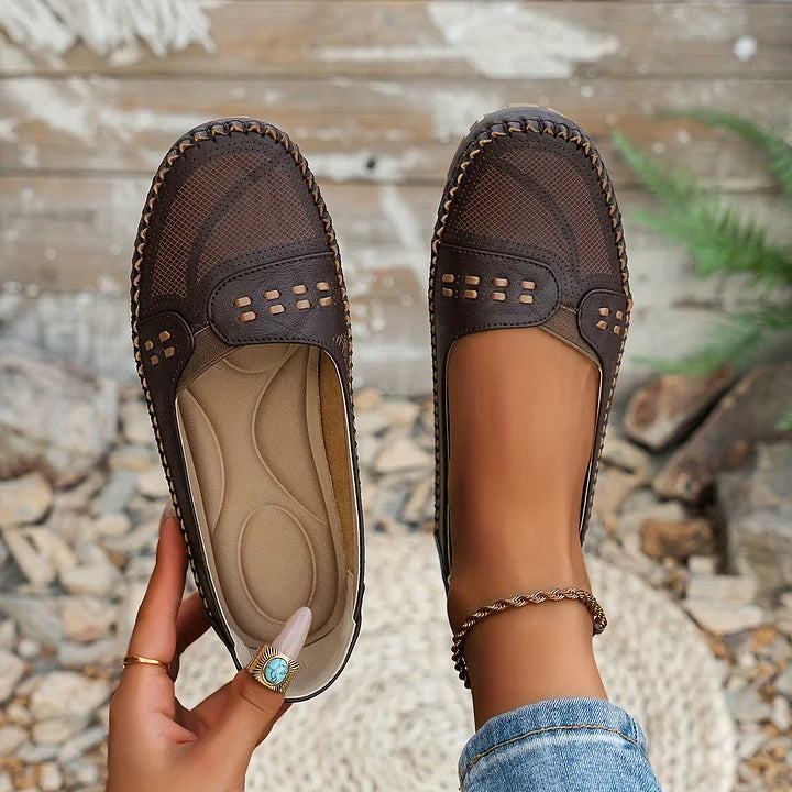 Casual women's footwear, featuring orthopaedic arch support for superior comfort & style.