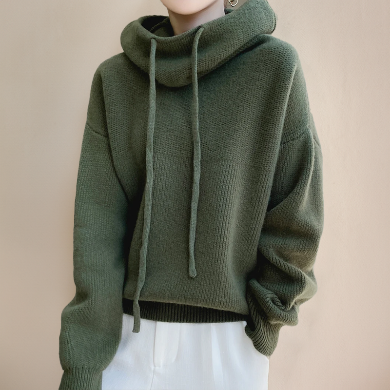 Elegant women's high-neck turtleneck sweater, a cozy & chic layering piece for fall and winter.