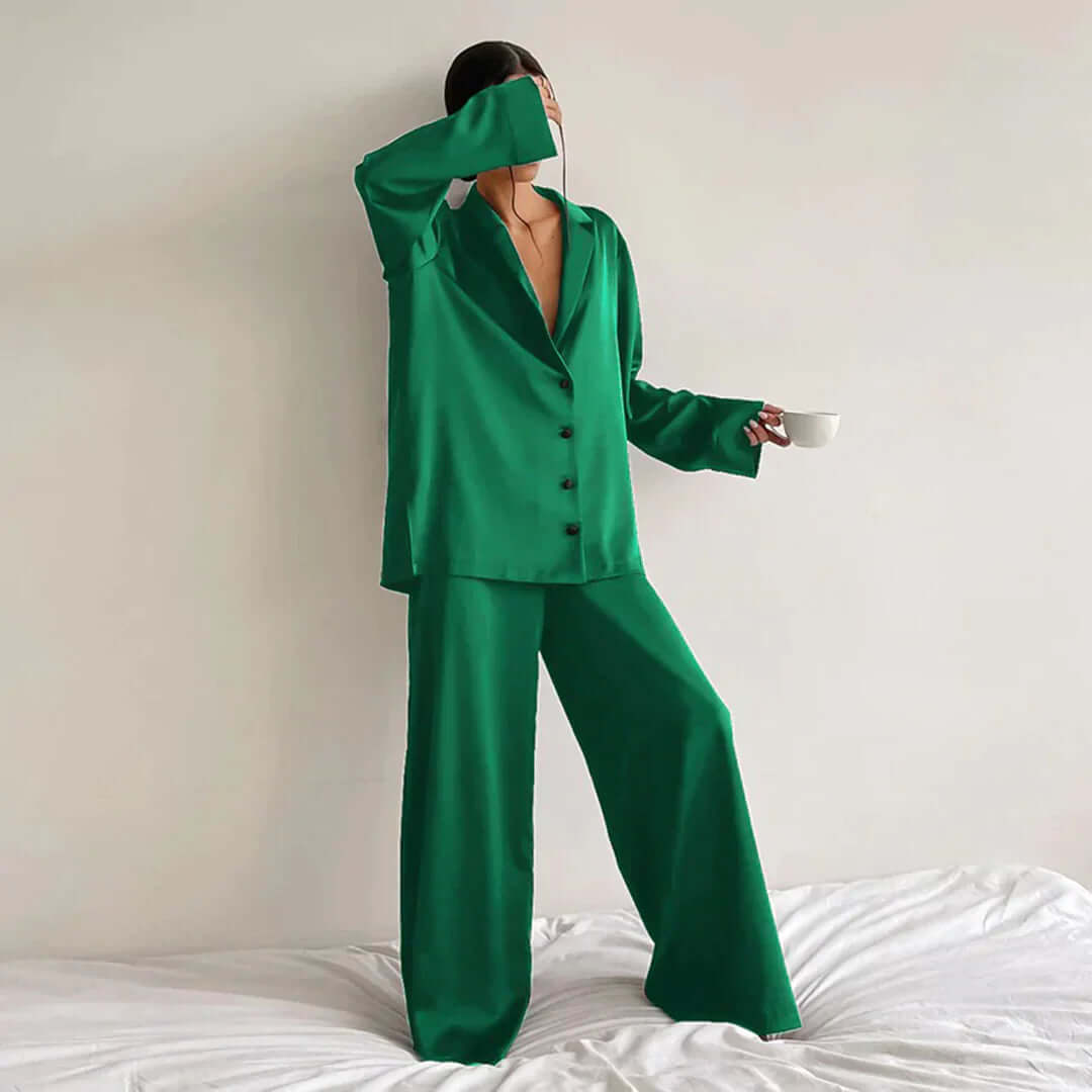 Women's Button-Up Shirt & Wide-Leg Pants