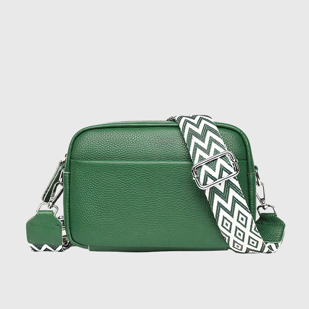 Durable women's leather shoulder bag, combining elegance with practical everyday functionality.
