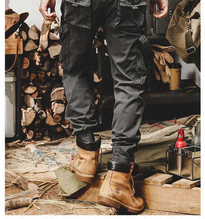 Versatile women's stretch cargo trousers, perfect for comfort, style, and everyday utility.