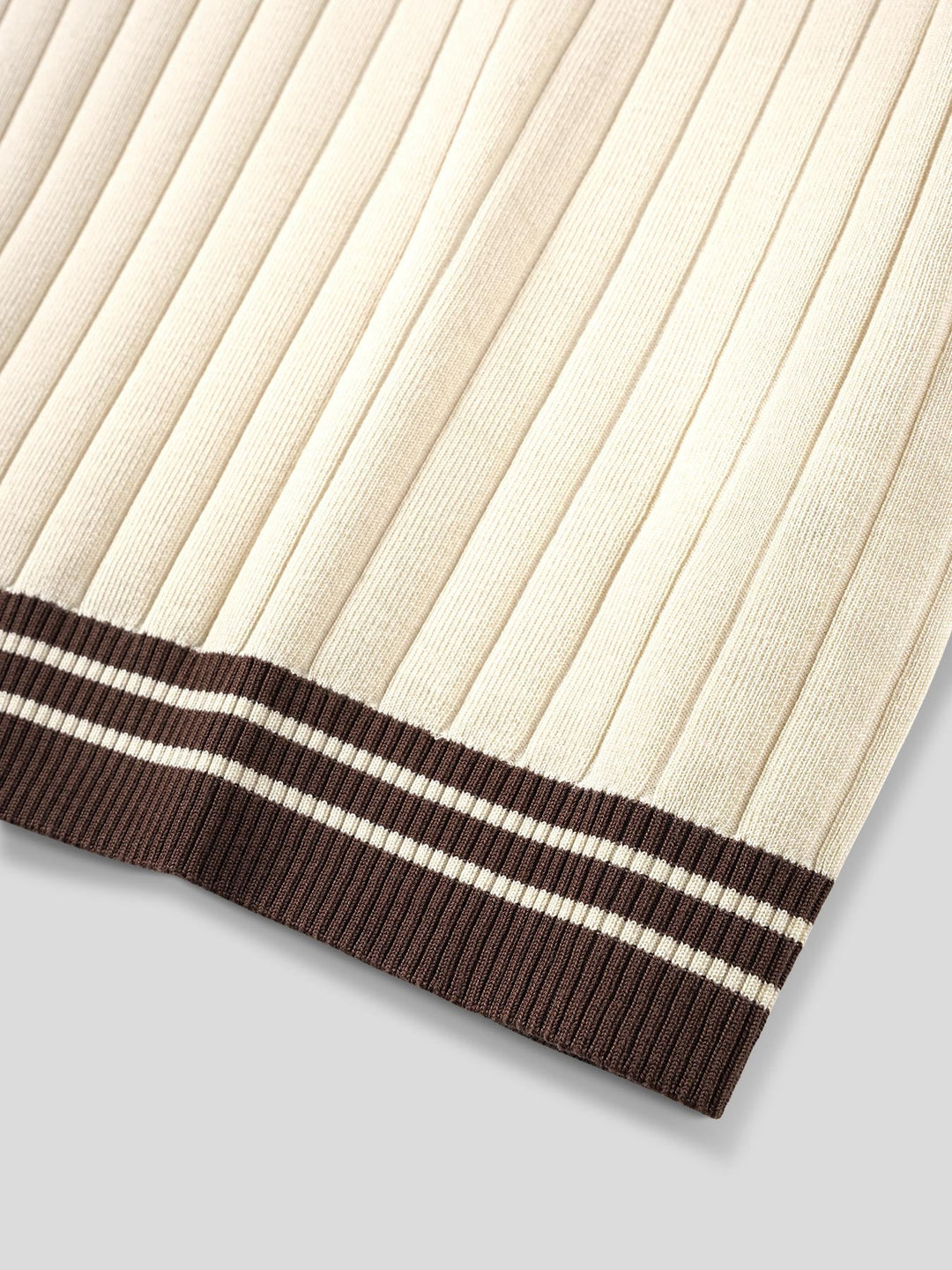 Men's casual ribbed knit short-sleeve polo in beige, perfect for everyday style, with striped trim.