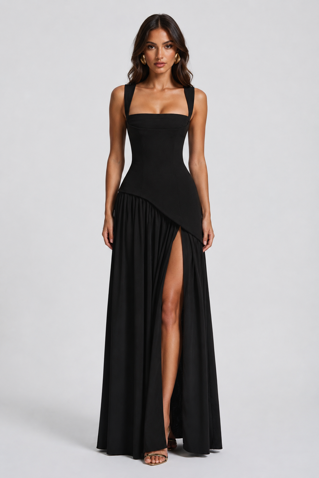 Effortless casual women's maxi dress with a comfortable drape, great for relaxed summer fashion.