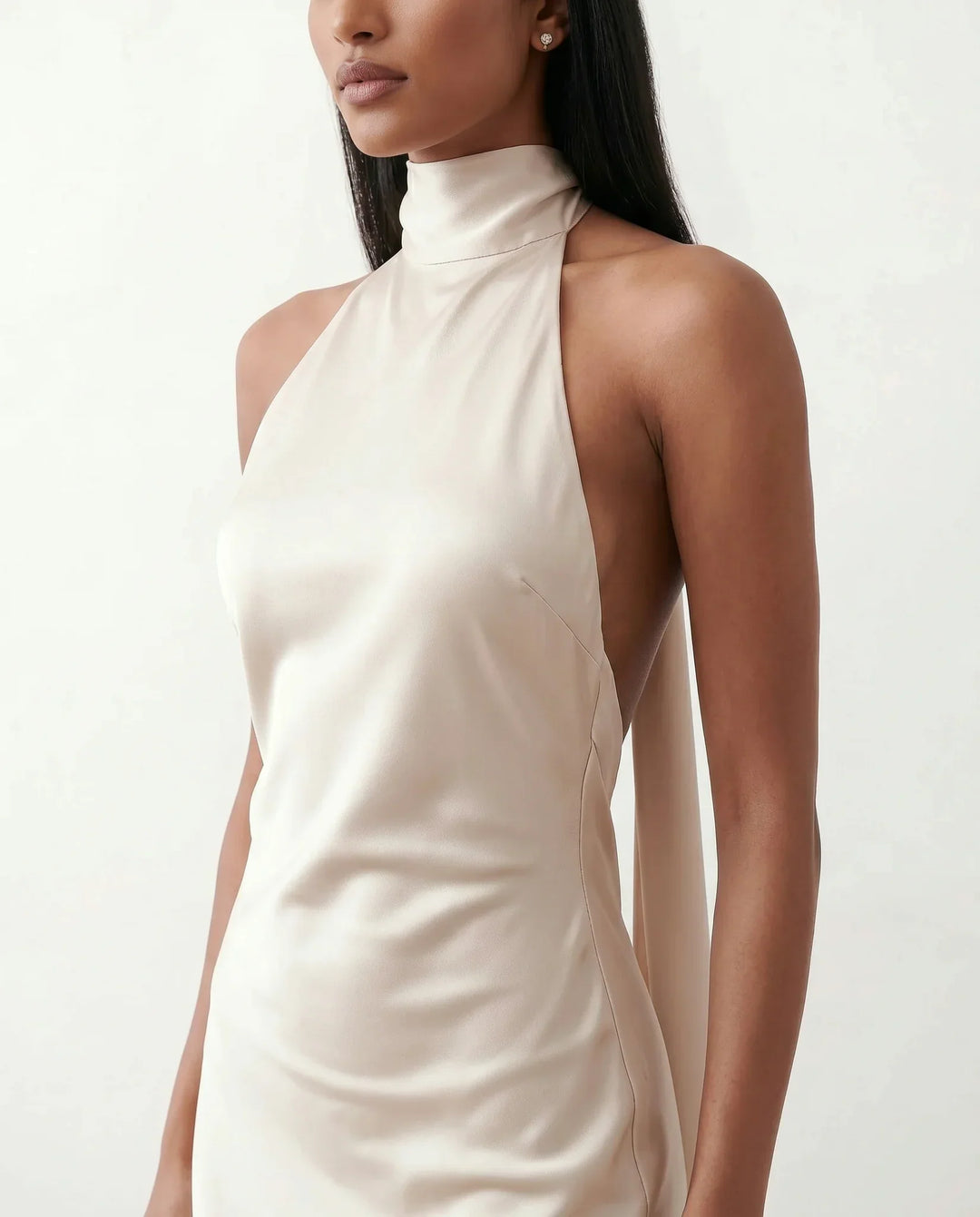 Sophisticated women's halter maxi dress, featuring a flowing design for elegant summer style and resort evenings.
