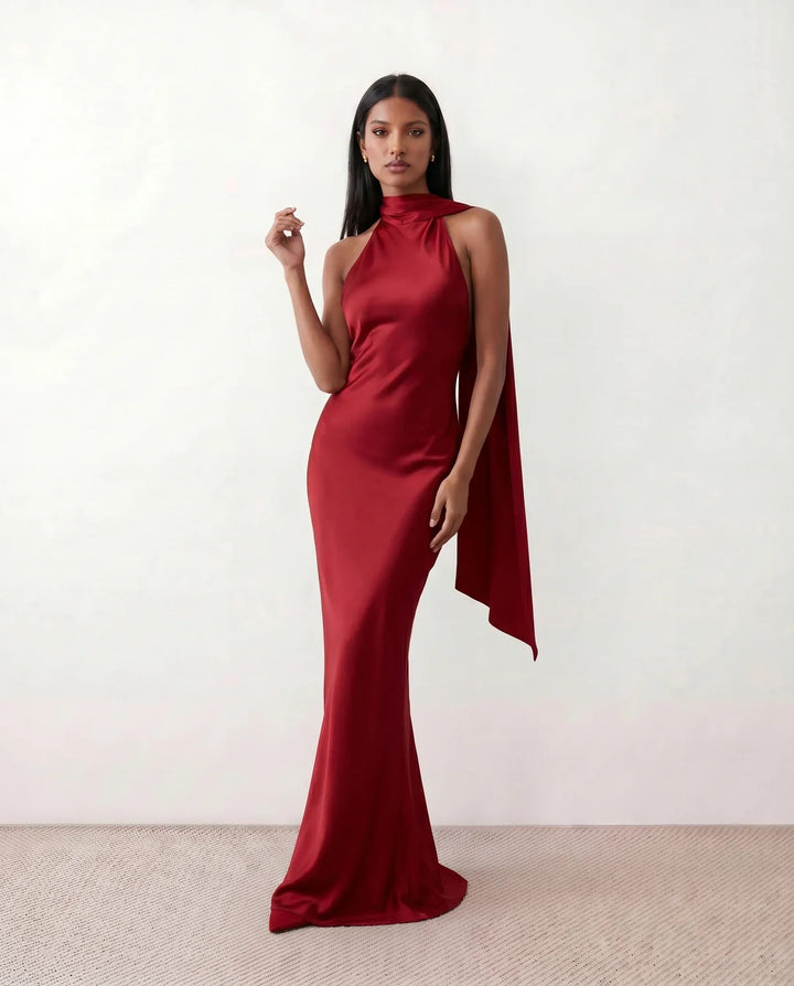 Comfortable flowing halter maxi dress for women, ideal for beachwear, vacations, or casual summer parties.