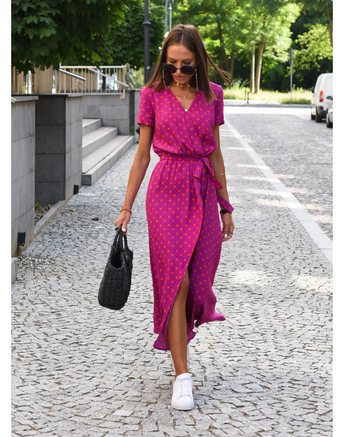 Comfortable Amarae VersaChic women's dress, an elegant & versatile fashion piece for everyday wear.