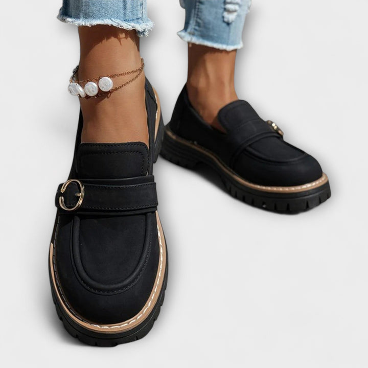 Smart-casual women's slip-on loafers, combining comfort with versatile everyday style.