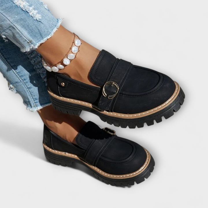 Everyday comfort women's loafers, stylish and easy-to-wear flats for a relaxed vibe.