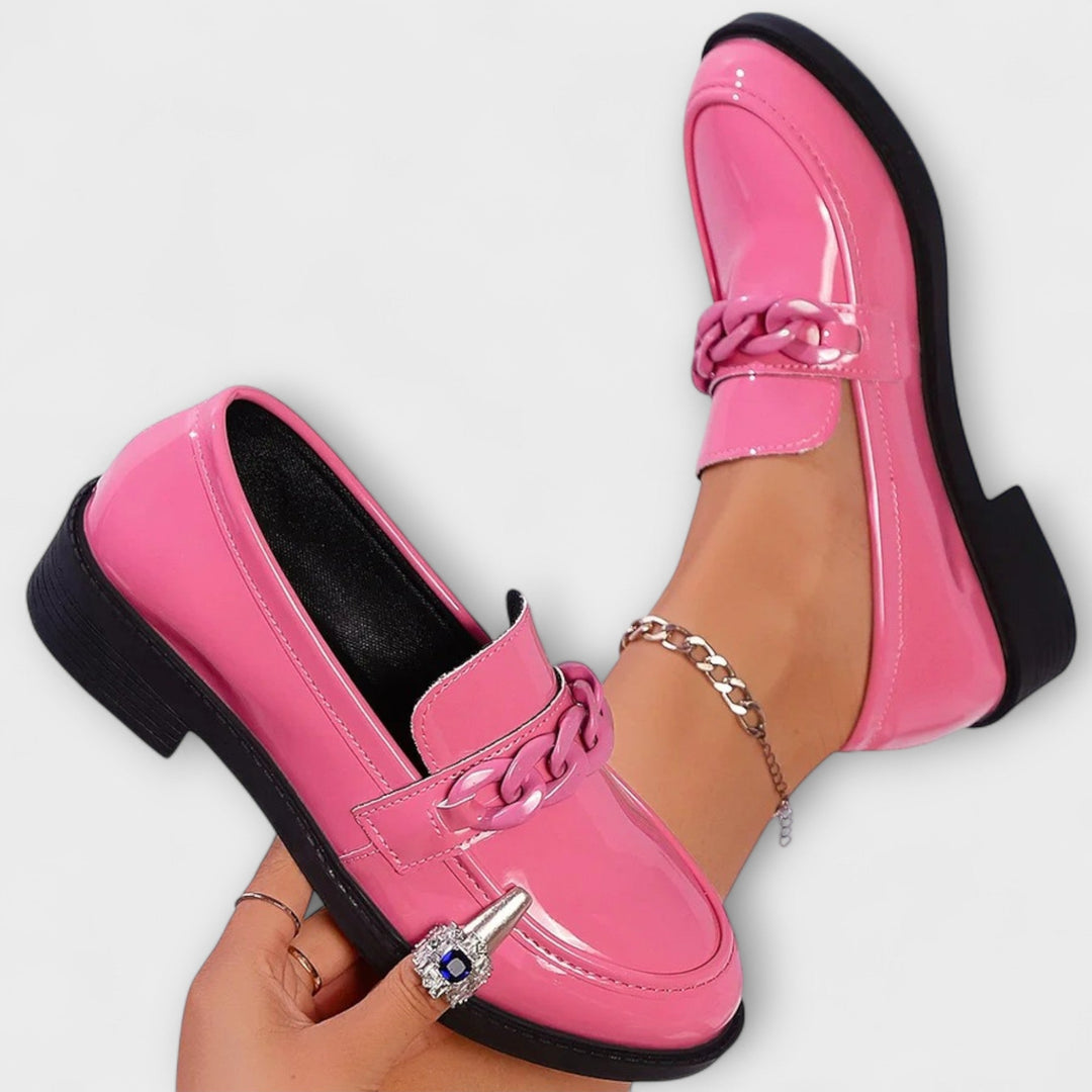 Women's casual slip-on loafers for all-day comfort & effortless everyday style.