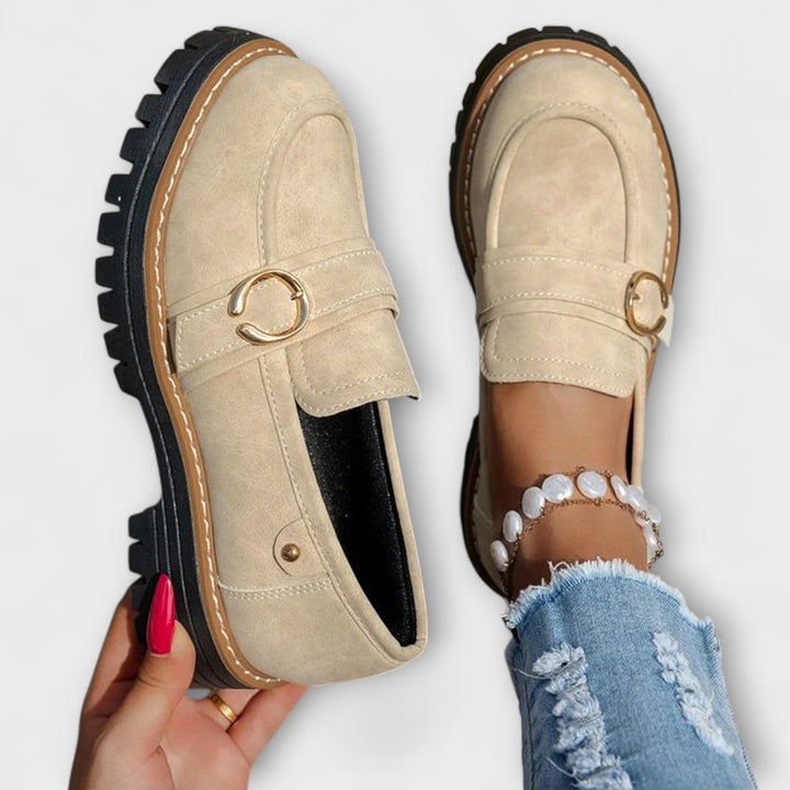 Women's casual slip-on loafers for effortless everyday comfort and style.