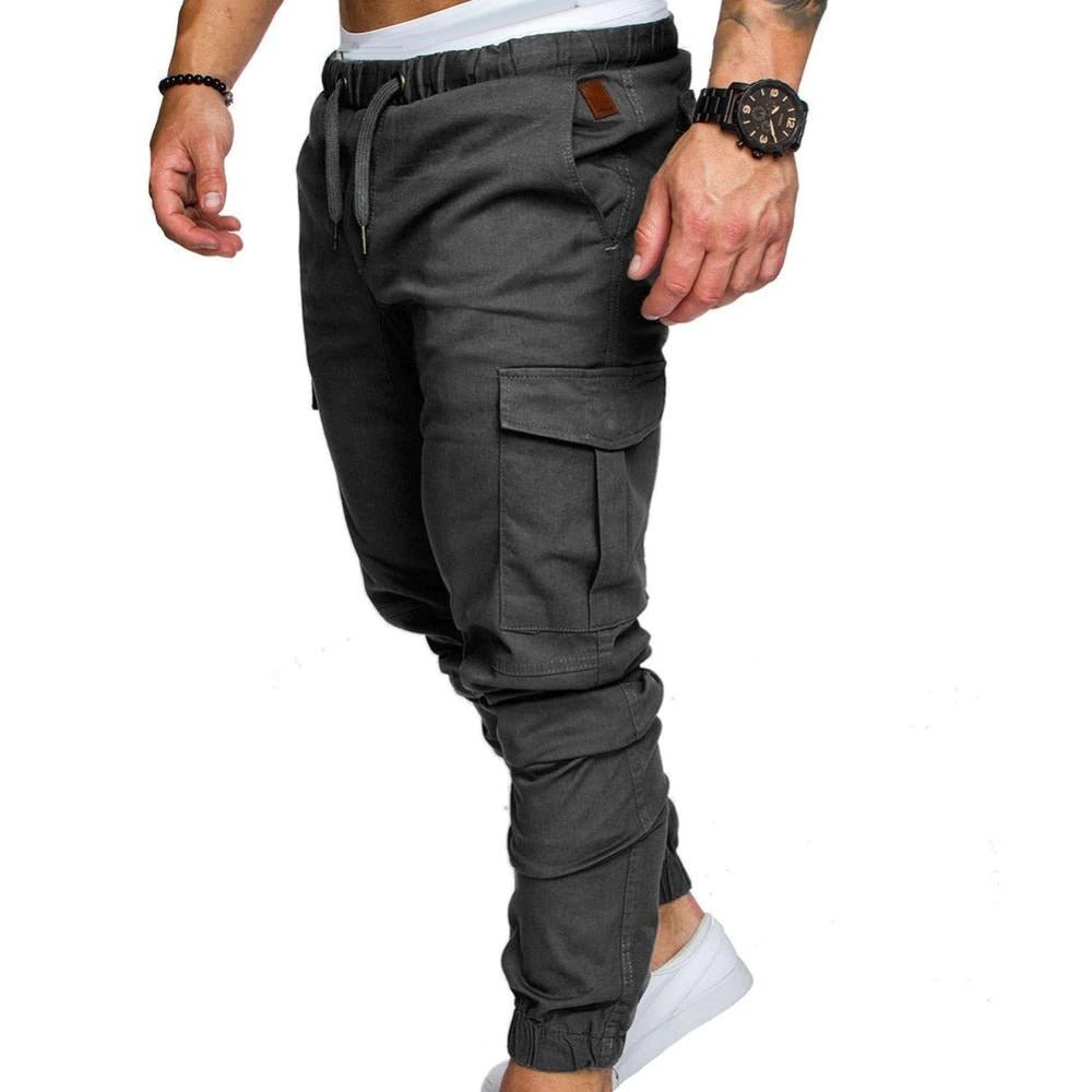 Functional men's cargo pants with ample pockets, blending utility with comfortable streetwear appeal.
