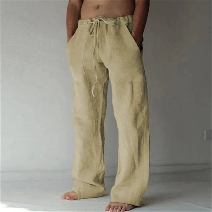Trendy men's relaxed fit pants, offering a loose and baggy silhouette for ultimate casual comfort.