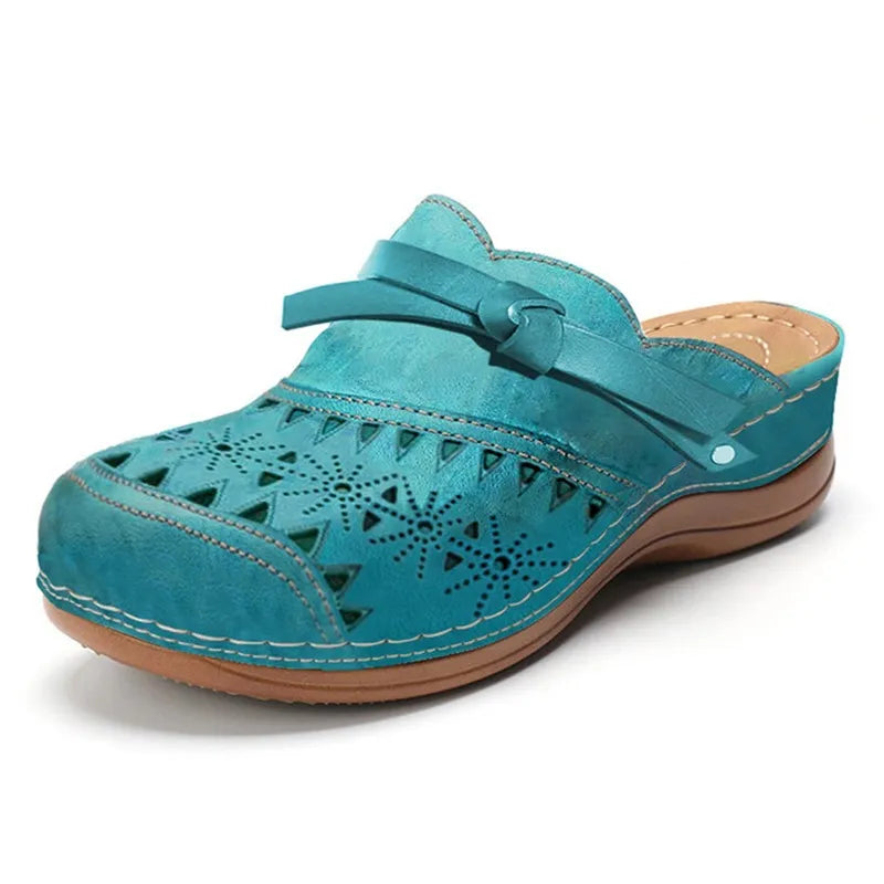 Eleanora women's everyday sandals, designed for comfortable walking with orthopedic arch support.