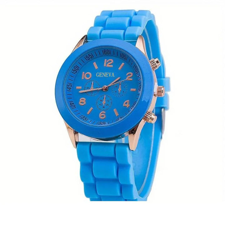 Easy-to-wear unisex silicone watch, quartz accuracy for everyday comfort and style.