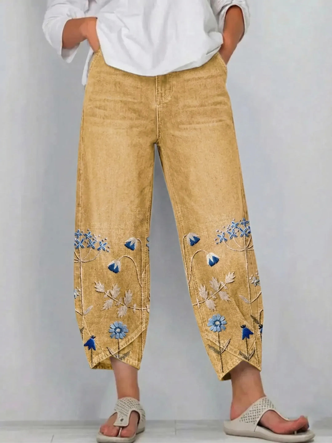 Patterned boho floral print trousers for women. Relaxed fit casual pants, ideal for comfort.