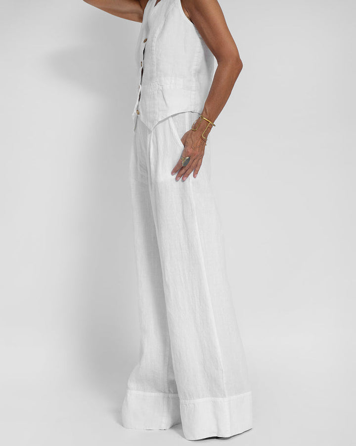 Versatile women's elegant wide leg pants & vest set, perfect for both casual and dressy occasions.