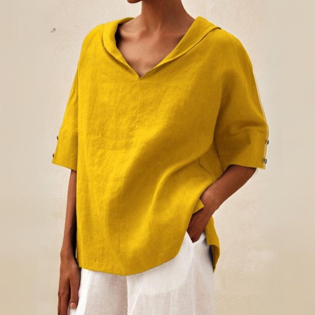 Women's elegant relaxed fit summer shirt, long sleeve button-down for effortless comfort and style.